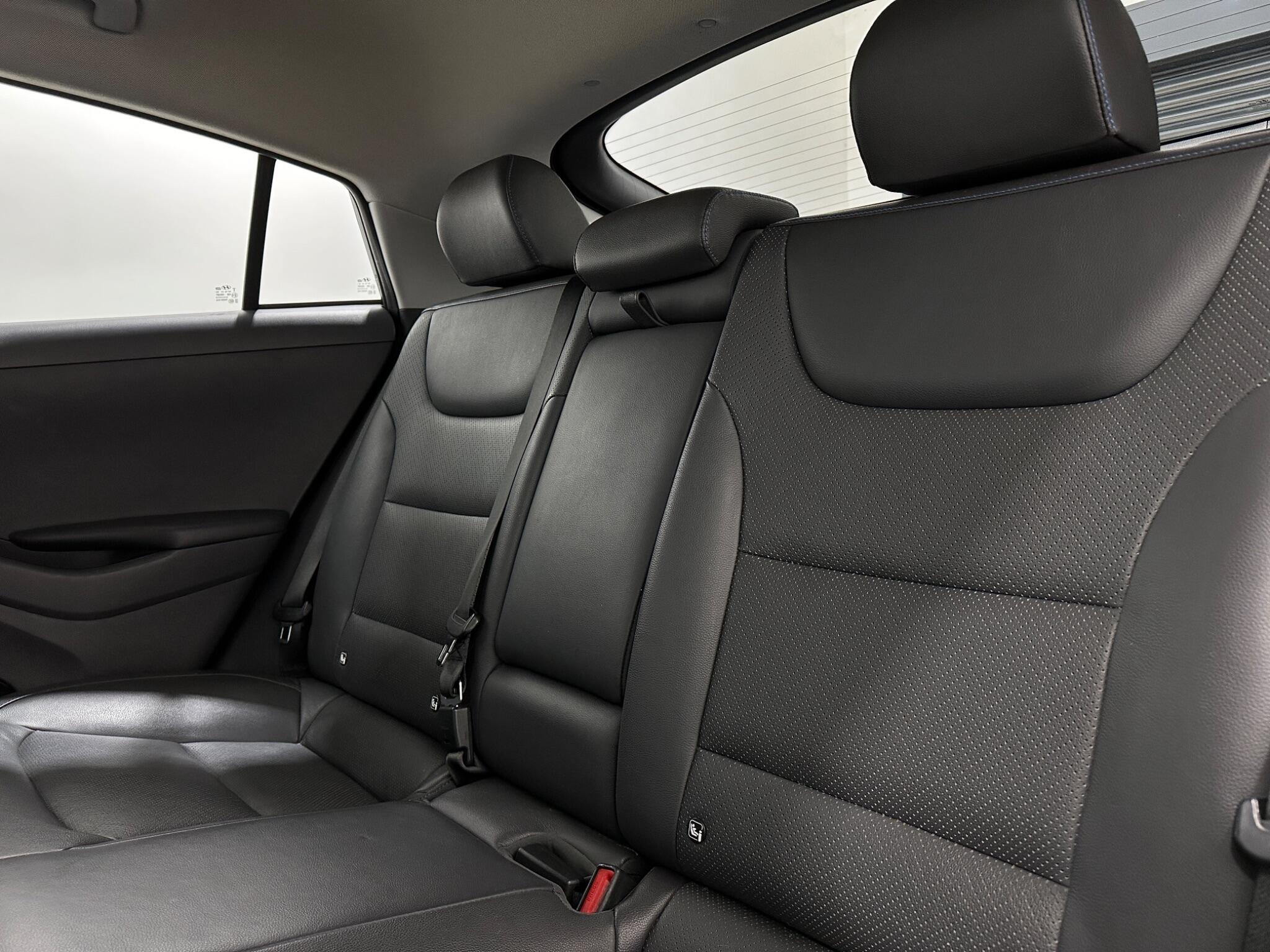 Hyundai IONIQ view 39
