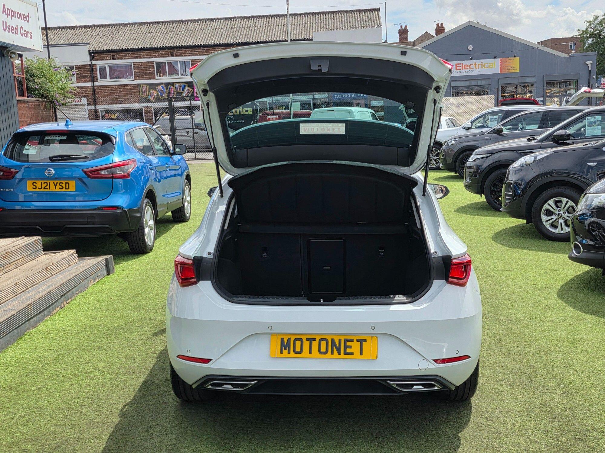 Seat Leon Leon view 18