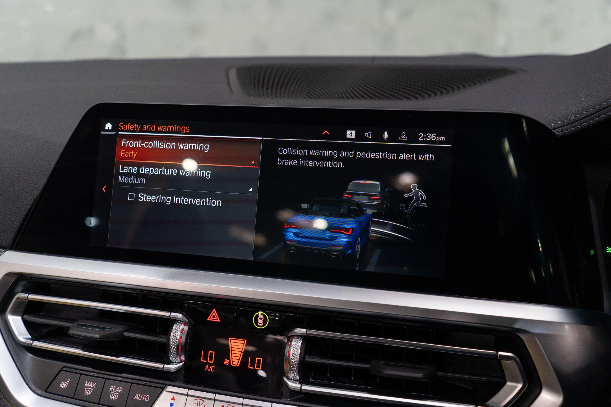 BMW 4 Series view 24