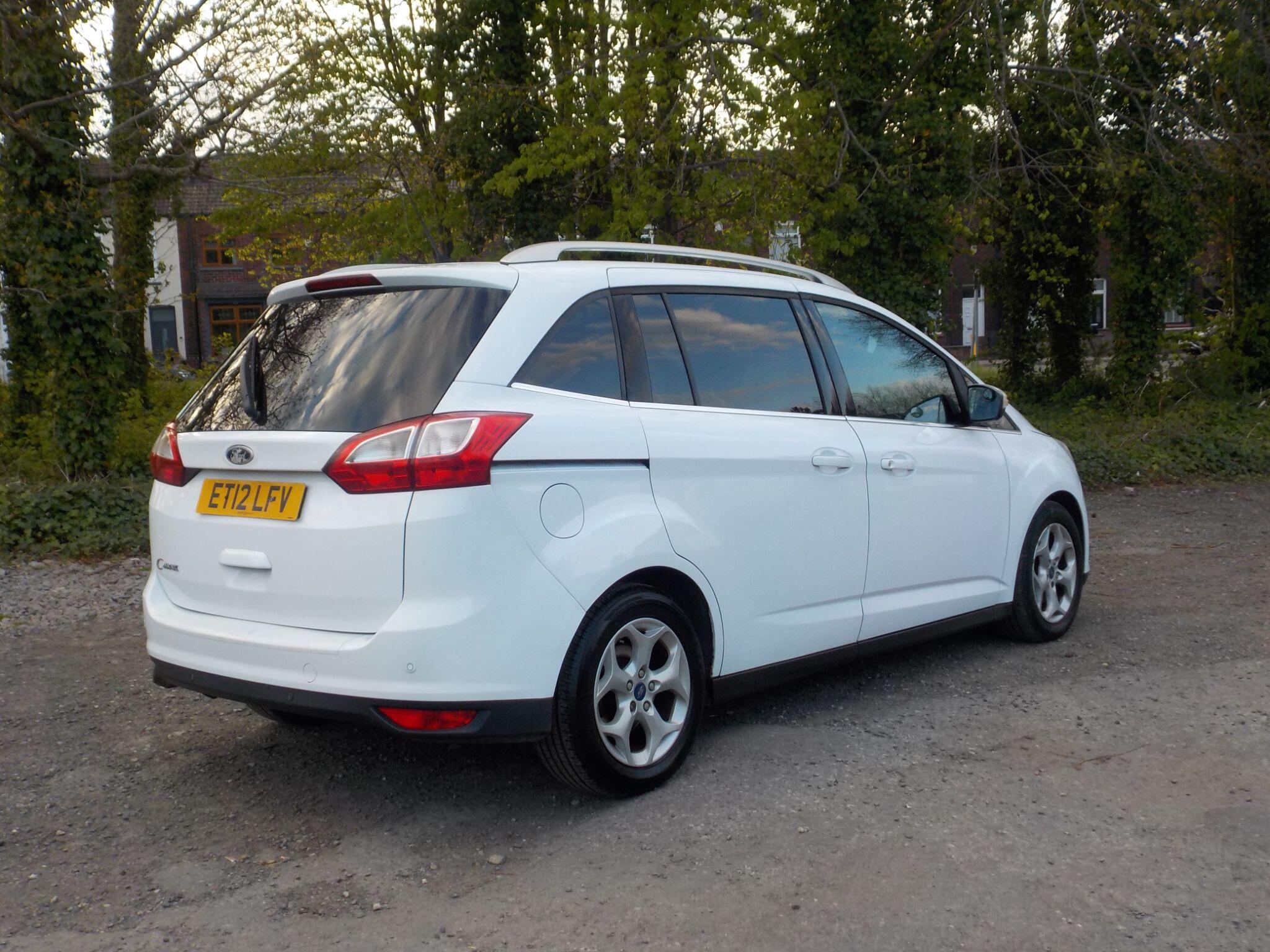 Ford Grand C-Max 1.6 TDCi Zetec Euro 5 5dr