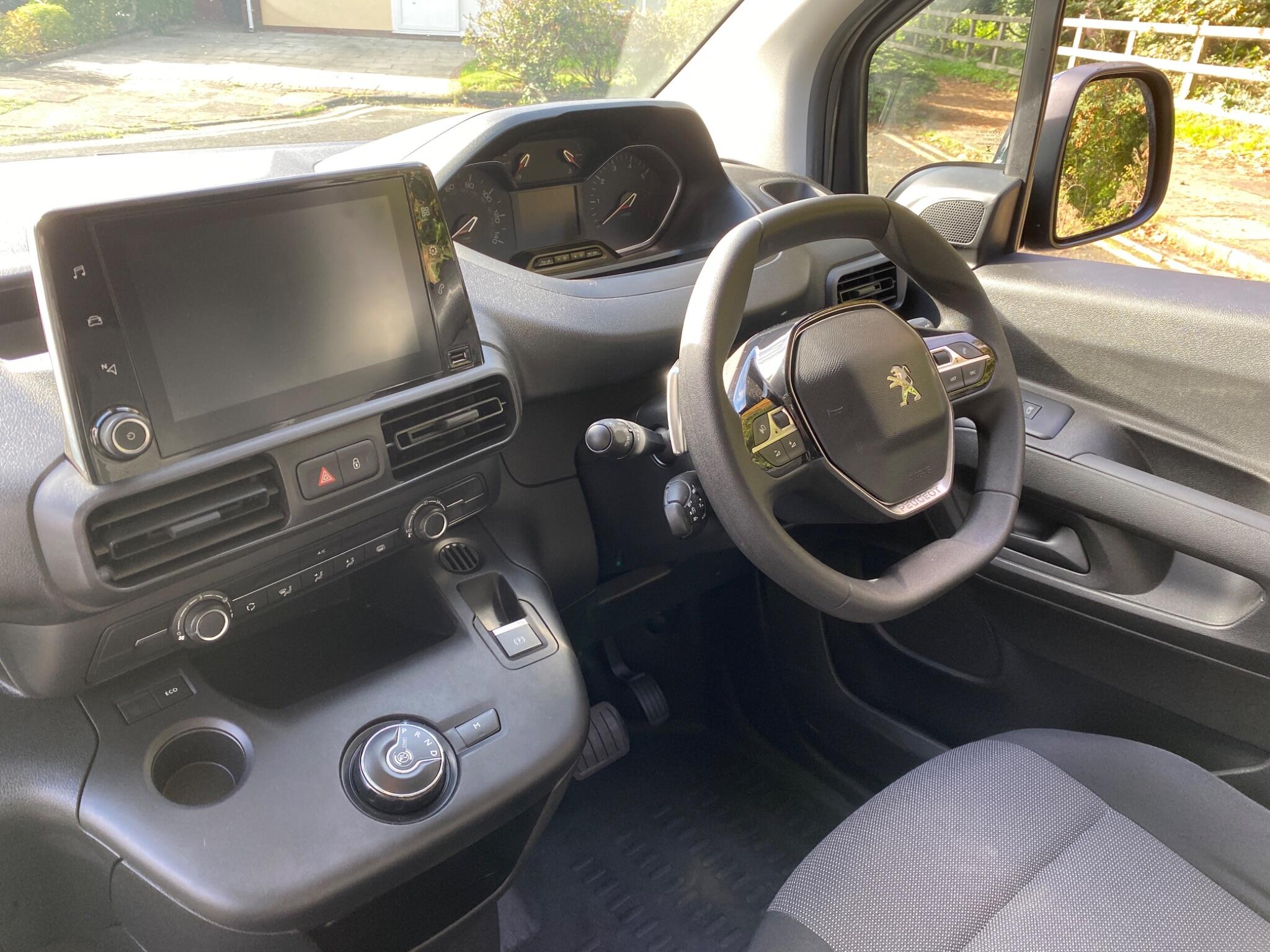 Peugeot Partner 1.5 BlueHDi 1000 Asphalt Premium Standard Panel Van EAT8 SWB Euro 6 (s/s) 5dr
