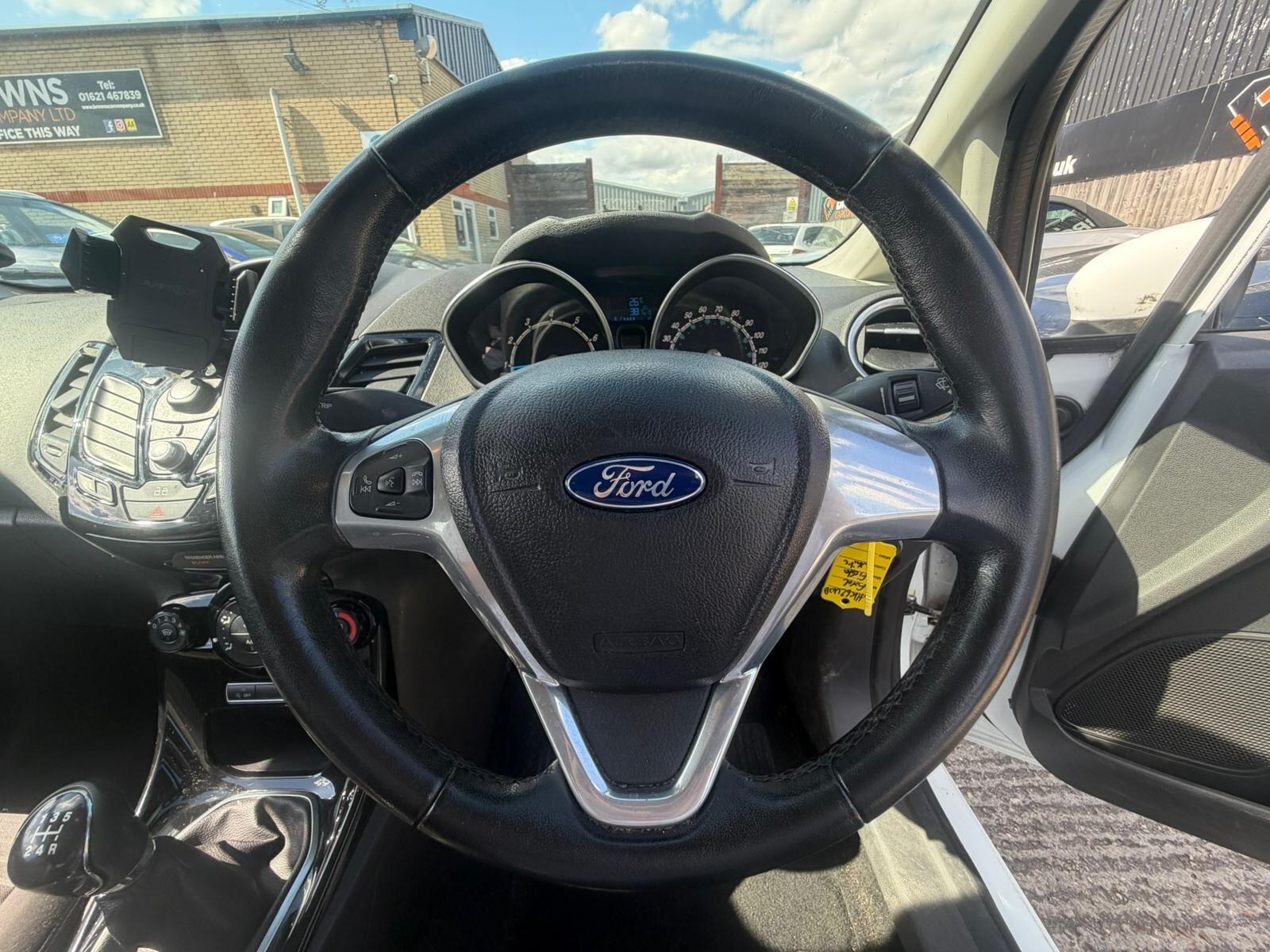 Ford Fiesta view 17