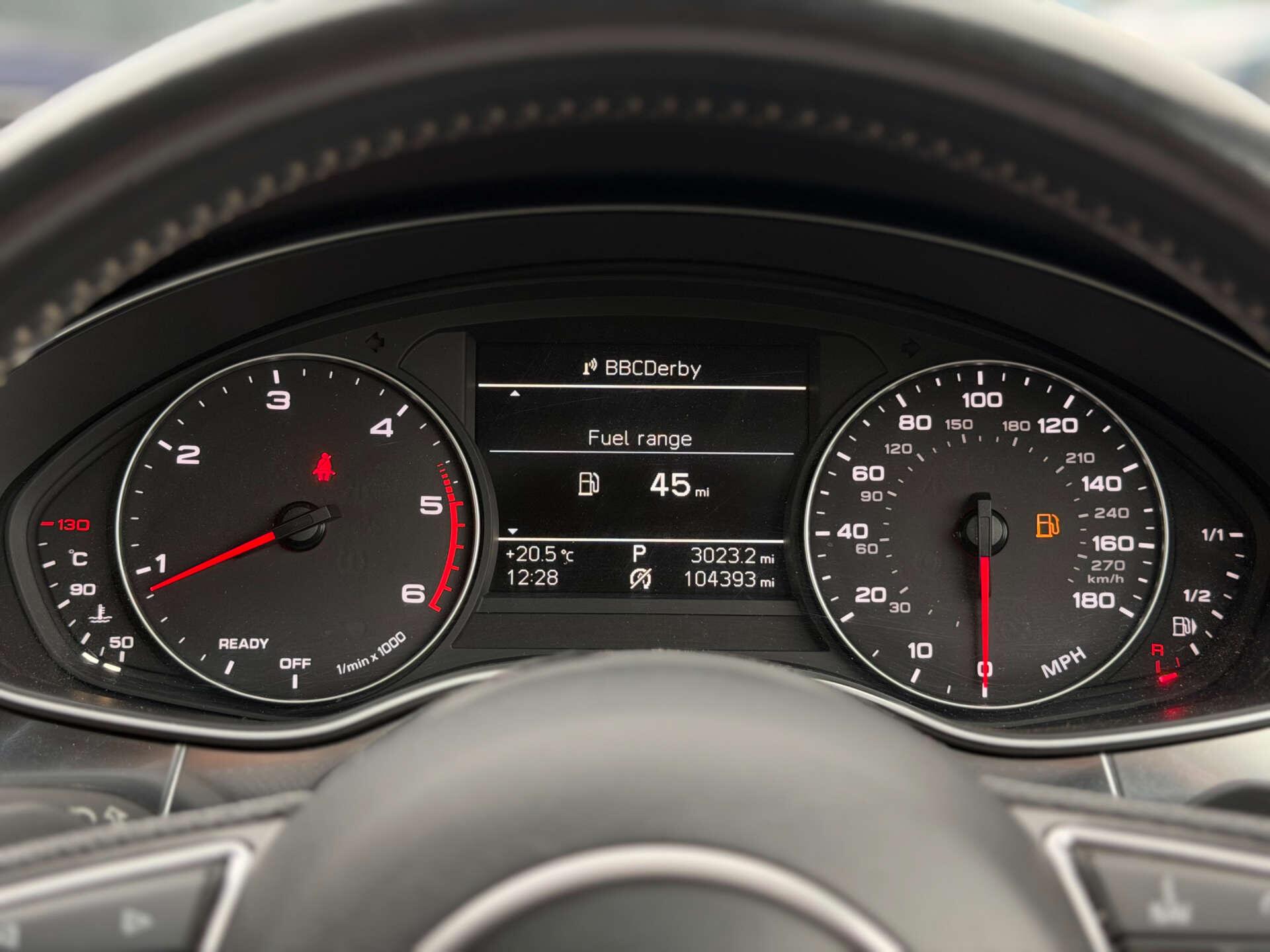 Audi A6 view 19