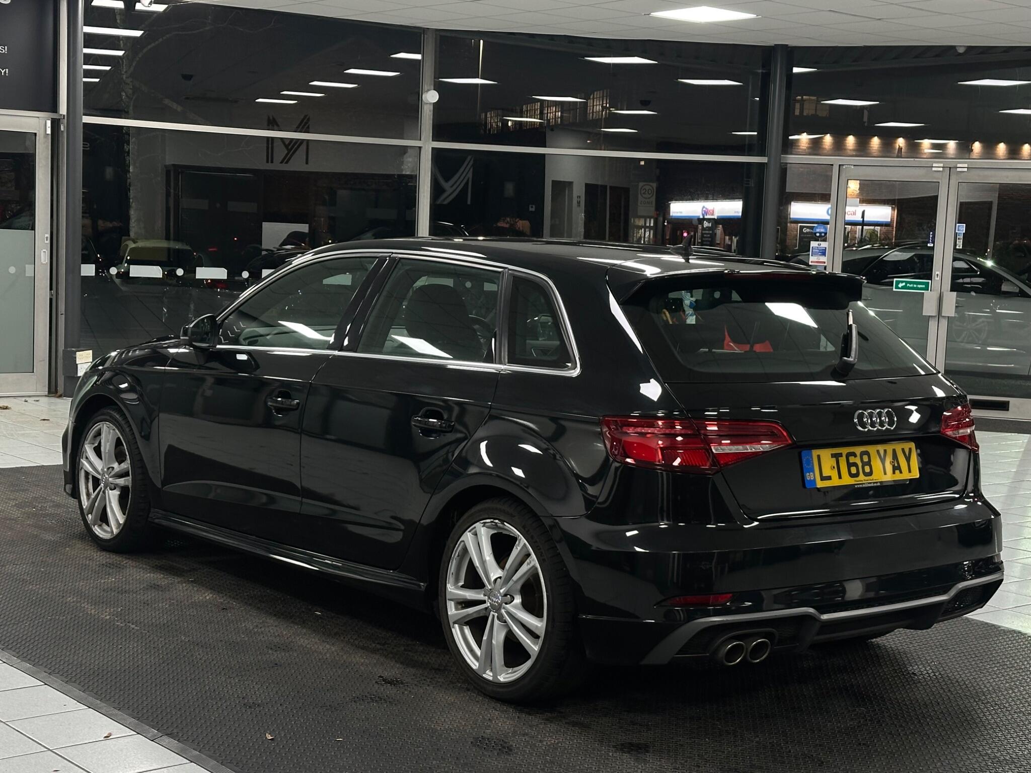 Audi A3 view 8