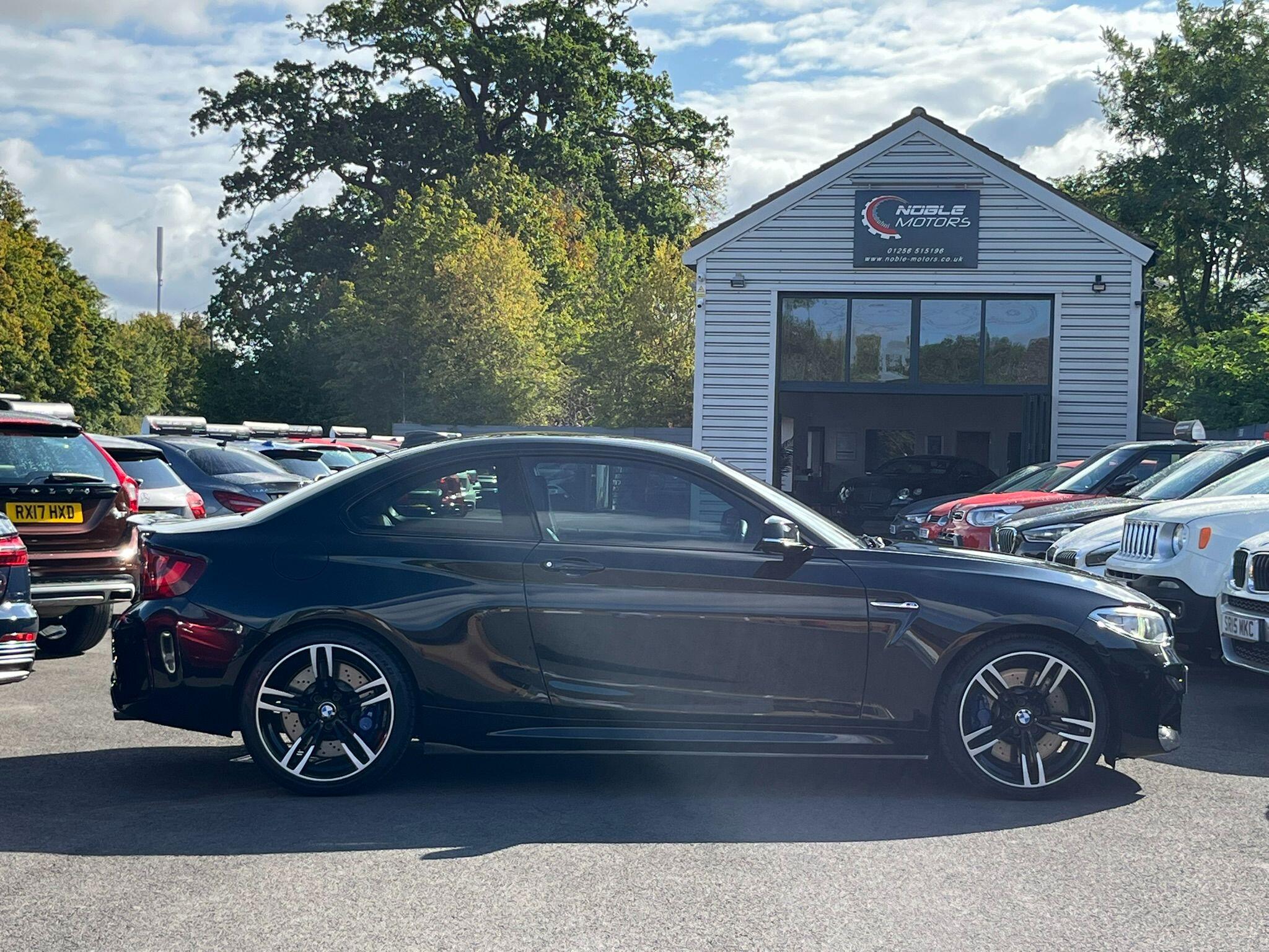 BMW M2 view 8