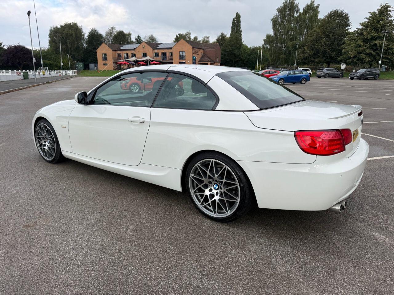 BMW 3 Series view 21