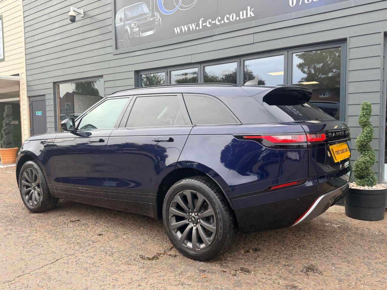 Land Rover Range Rover Velar view 12