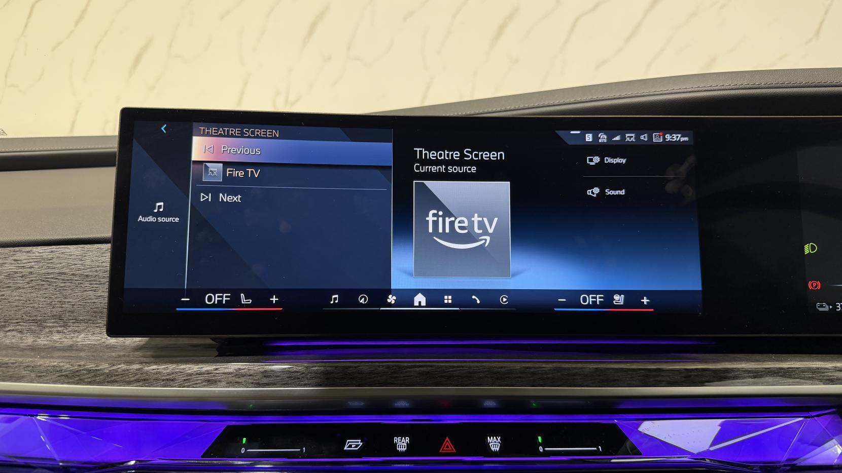 BMW i7 view 17