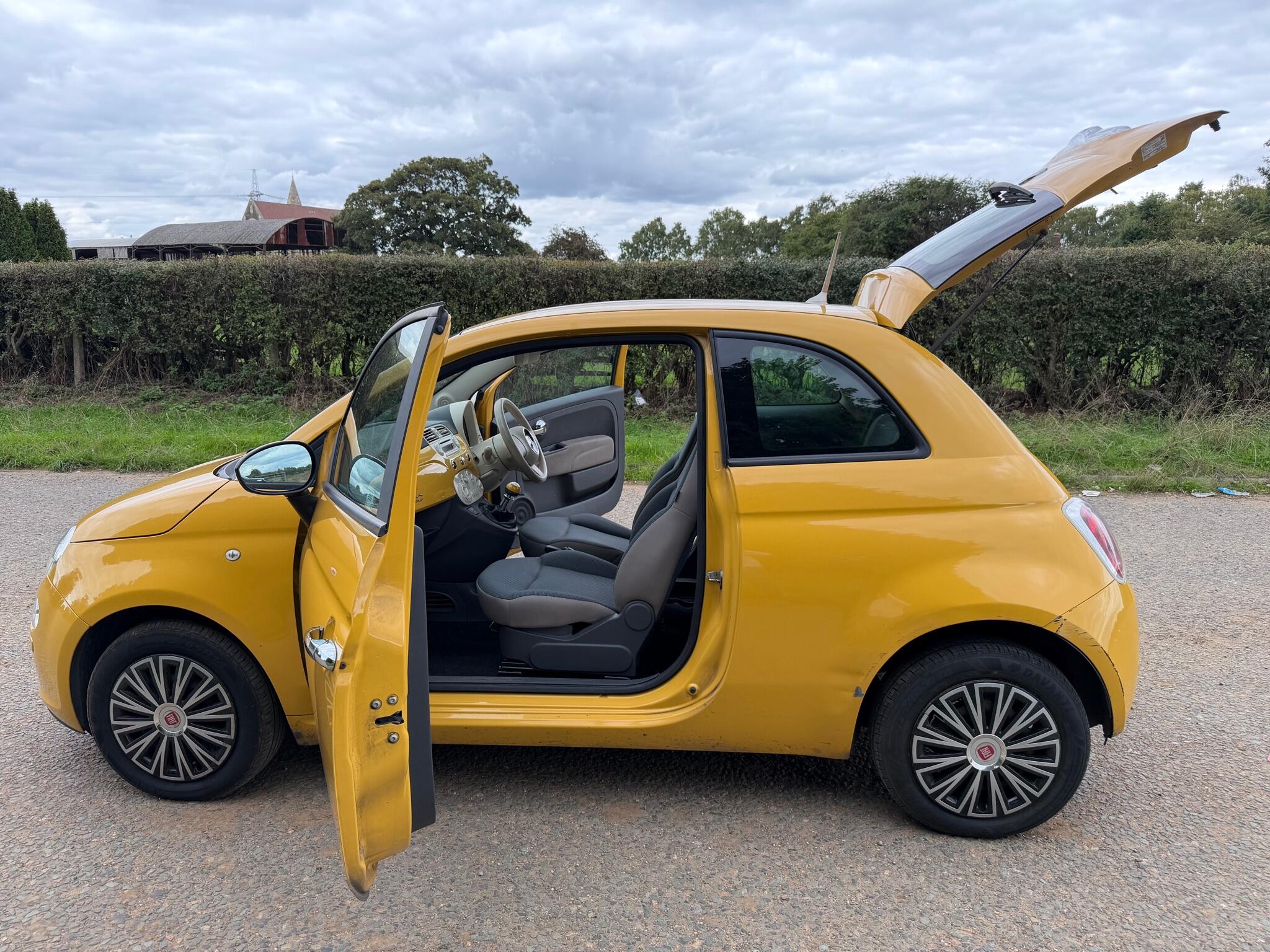 Fiat 500 view 20
