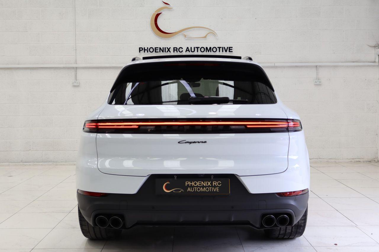 Porsche Cayenne view 10