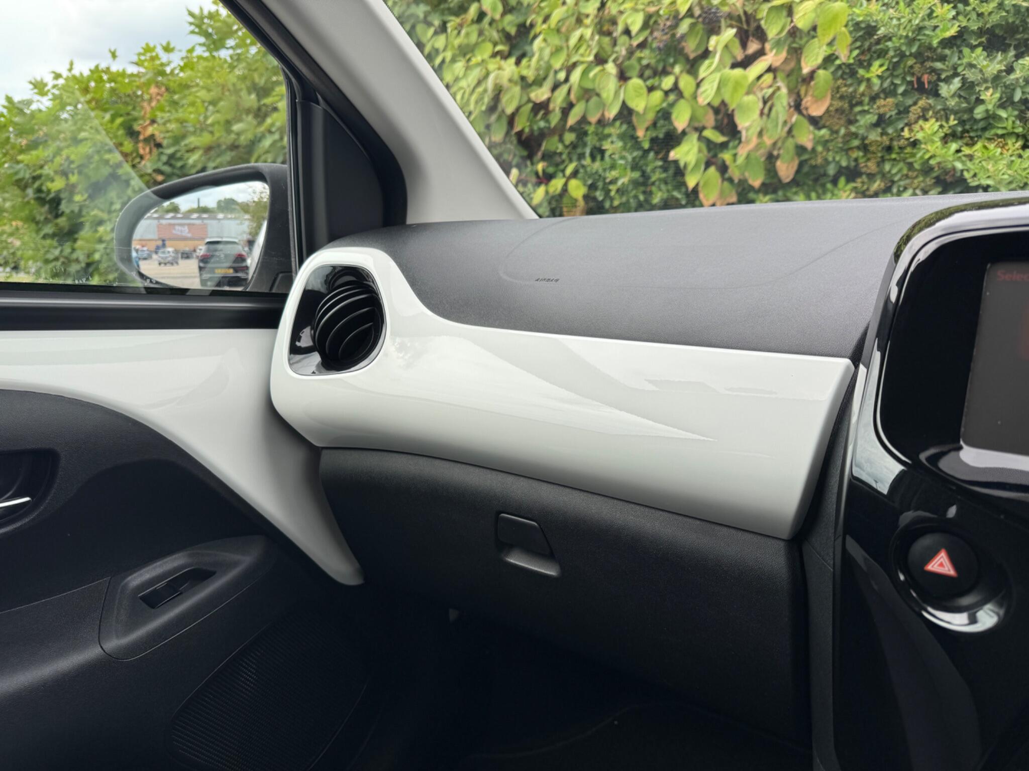 Toyota Aygo view 32