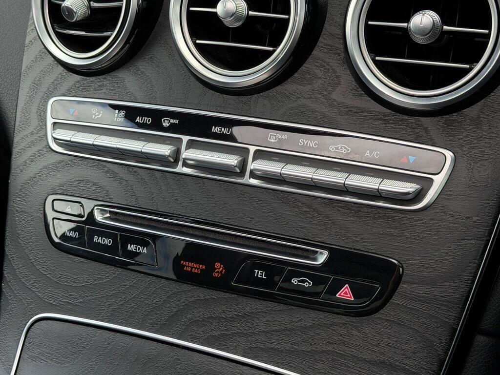 Mercedes-Benz GLC view 38