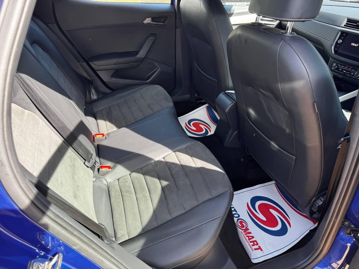 SEAT Arona view 11