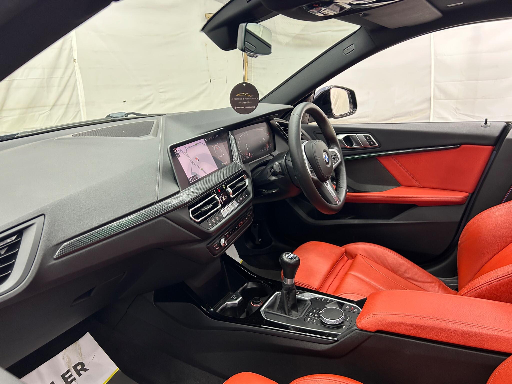 BMW 2 Series view 14