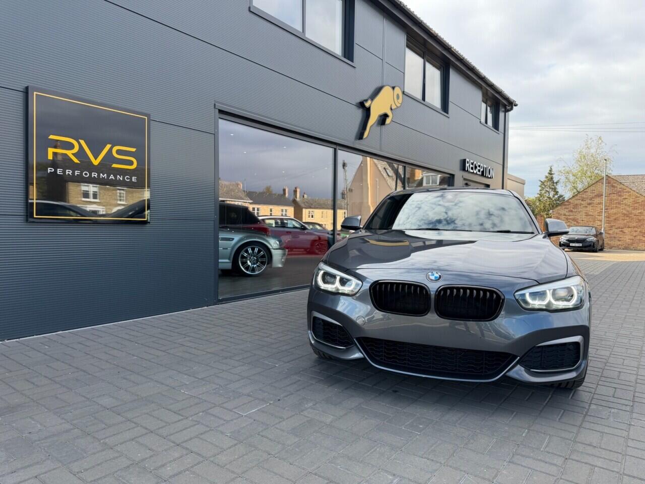 BMW 1 Series view 3