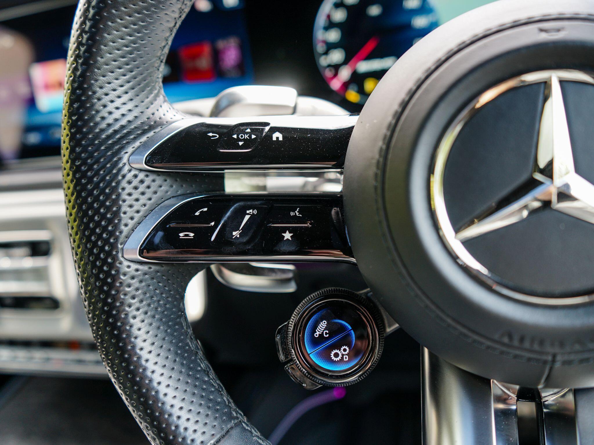 Mercedes-Benz G Class view 50
