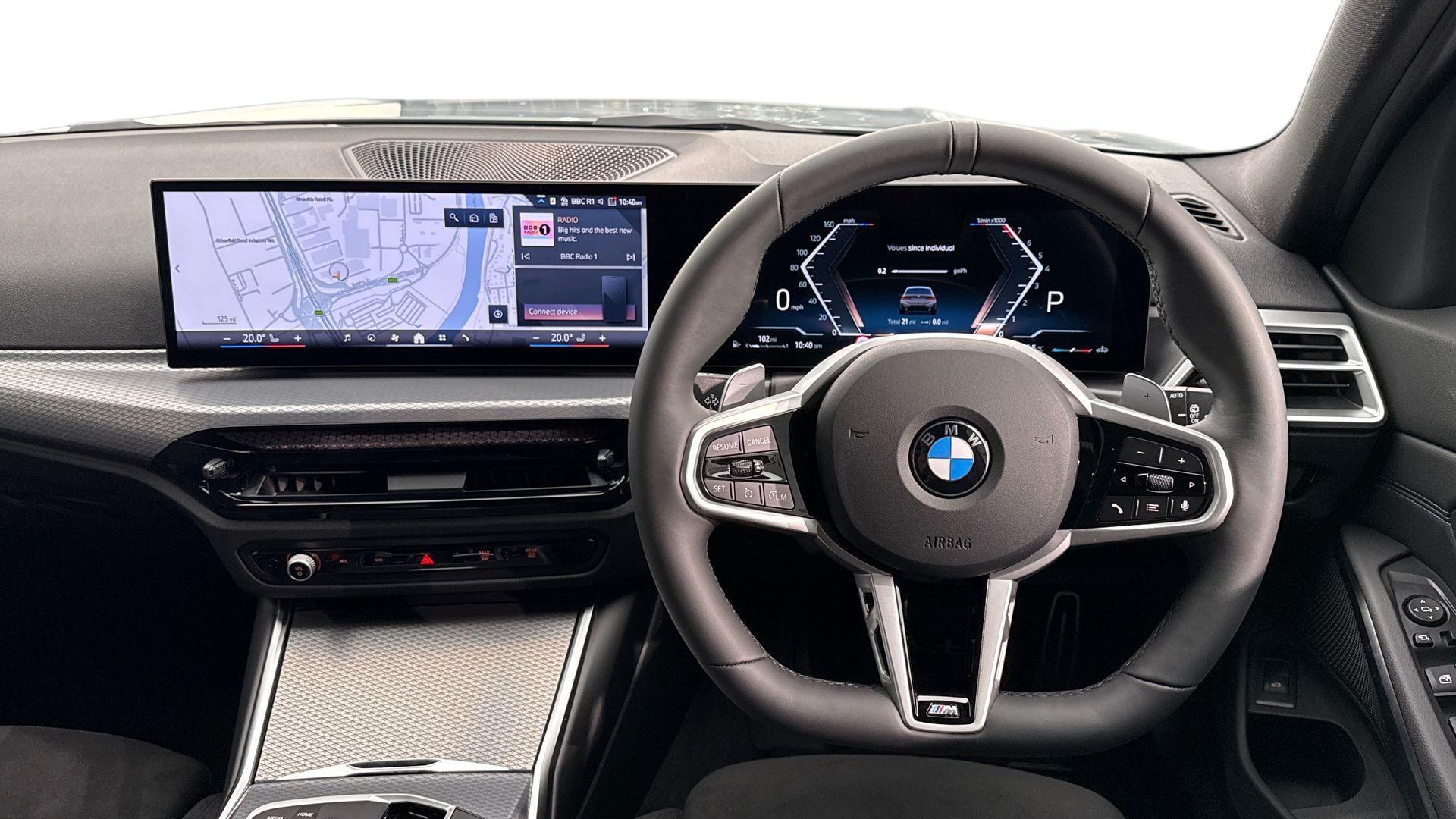 BMW 3 Series view 5