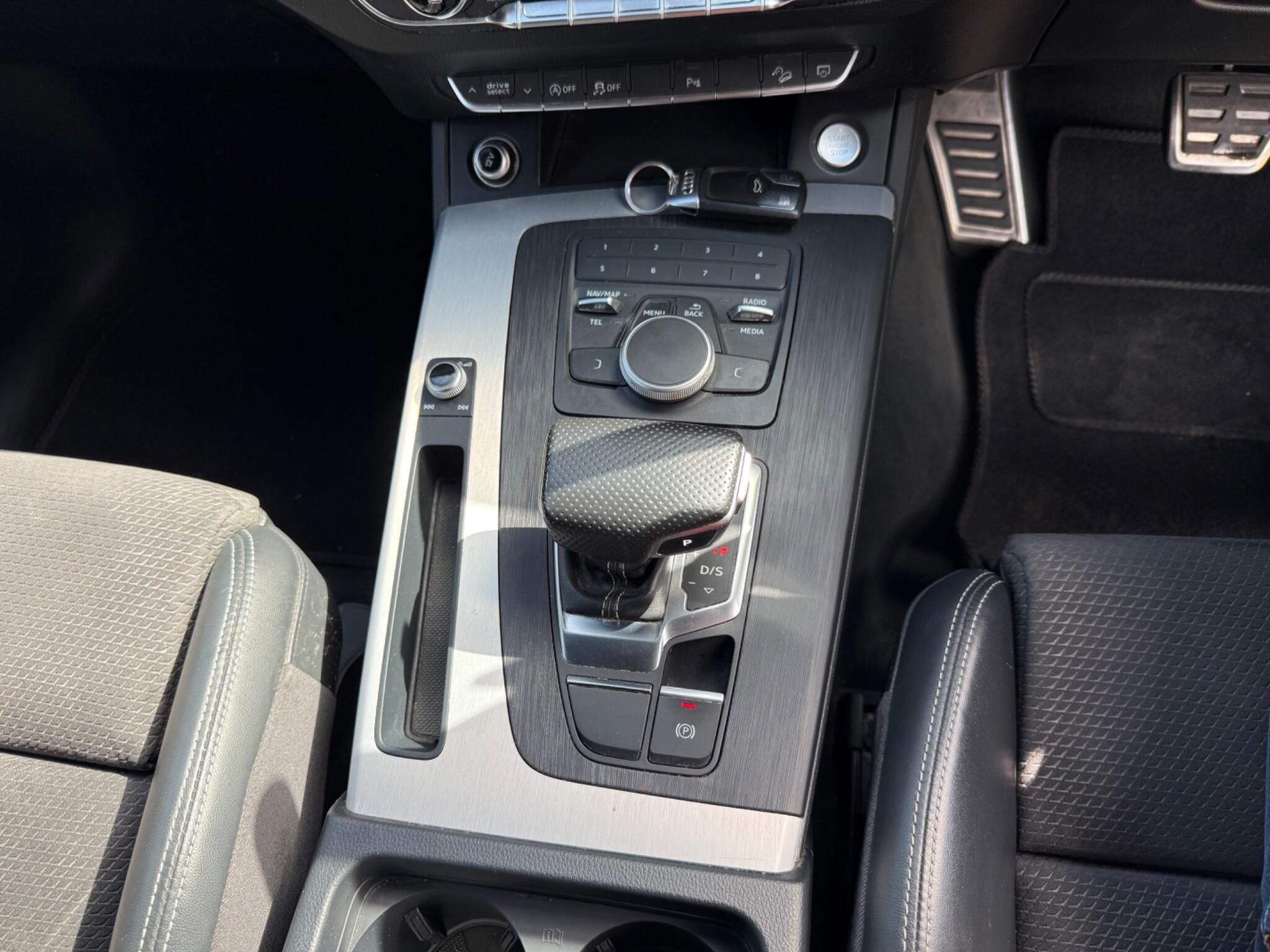 Audi Q5 view 30