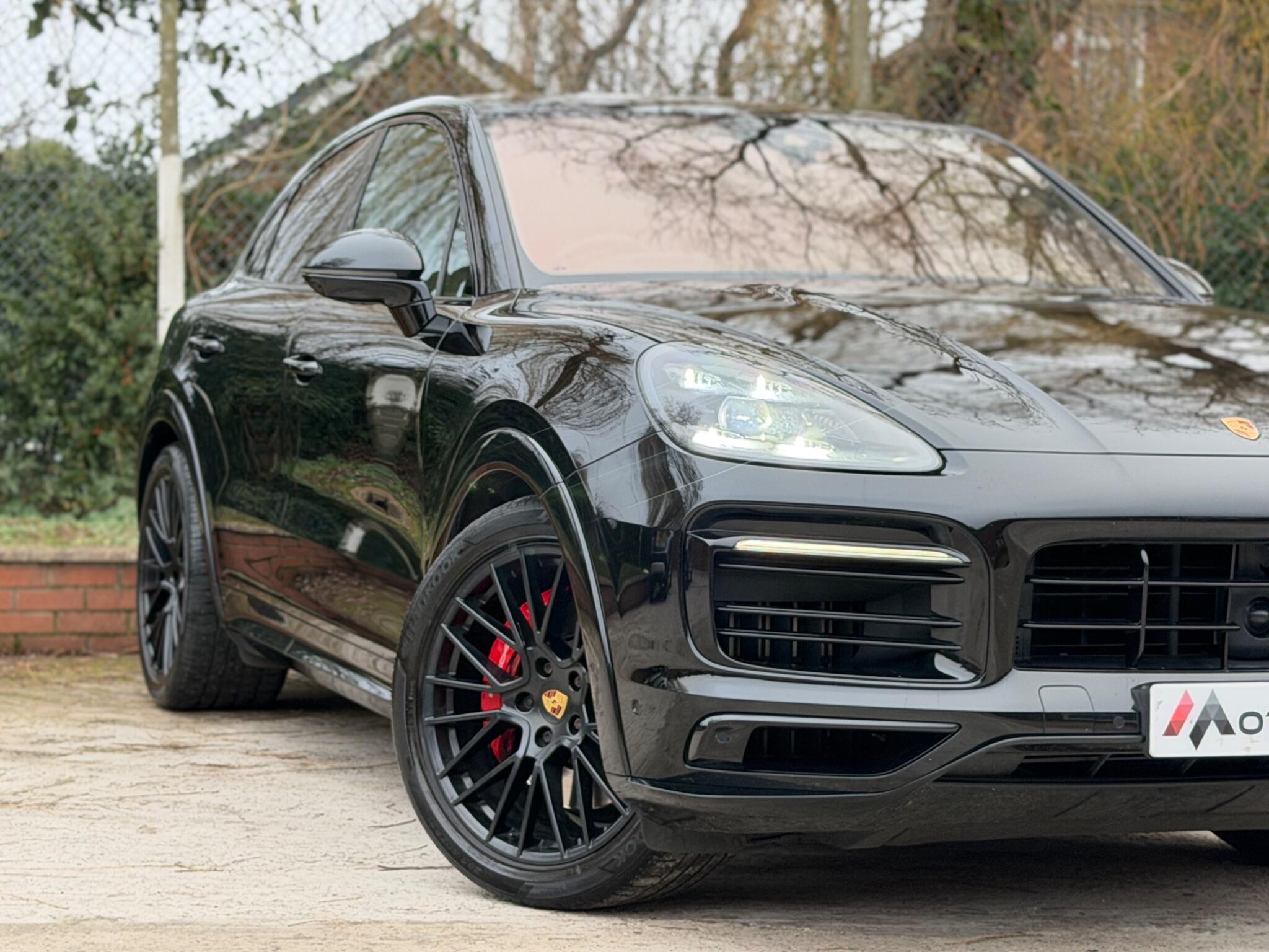 Porsche Cayenne view 5