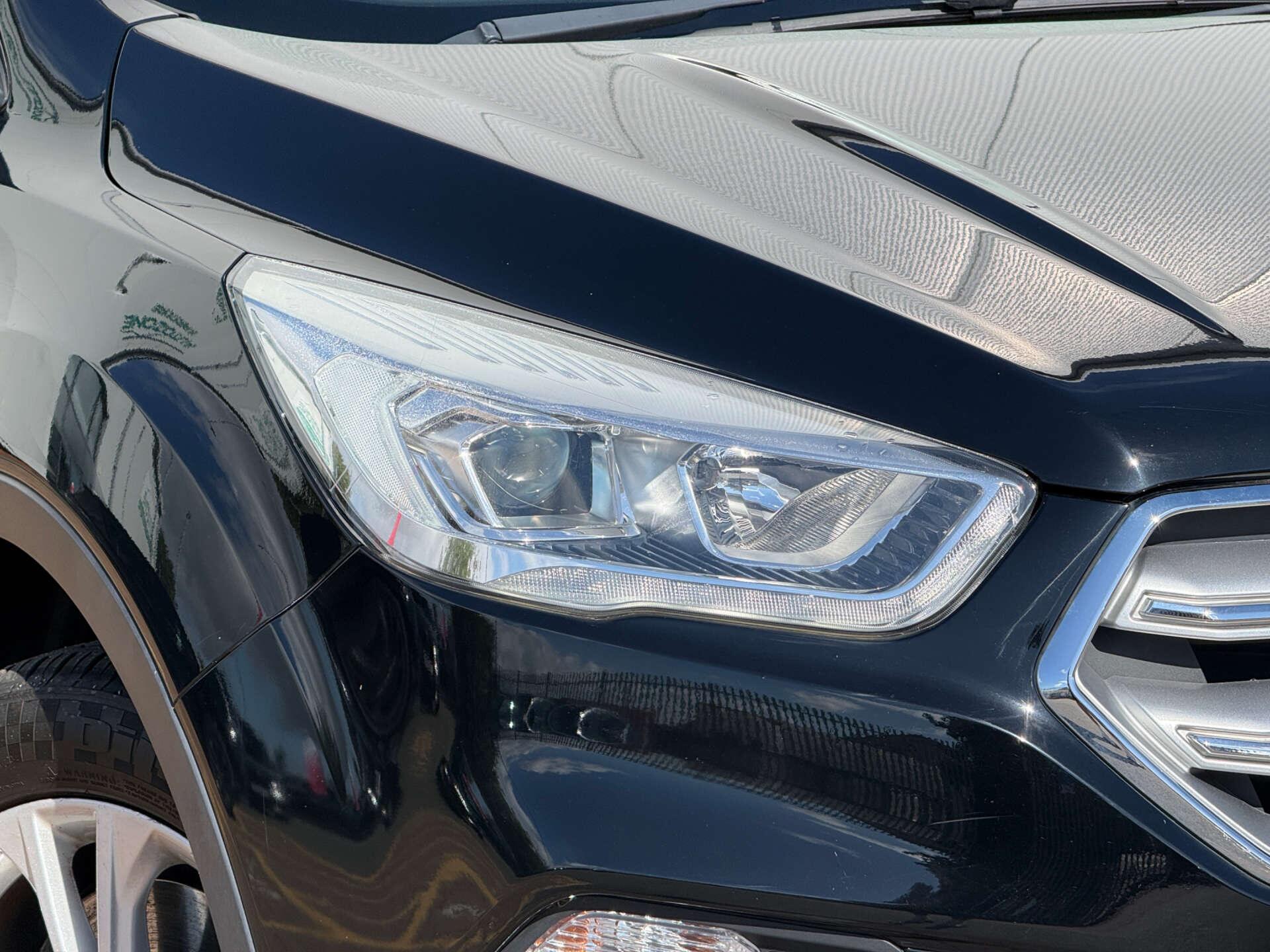 Ford Kuga view 9