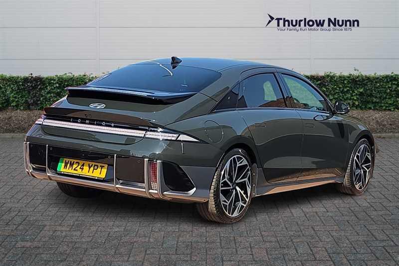 Hyundai Ioniq 6 view 3