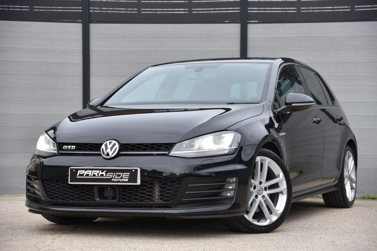 Volkswagen Golf view 5
