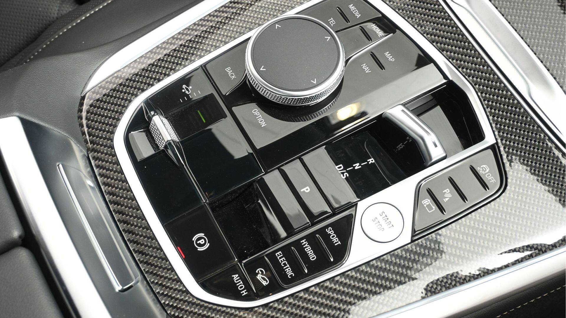 BMW X5 view 10