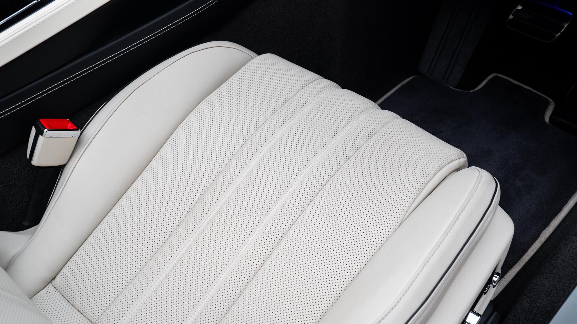 Bentley Continental view 40