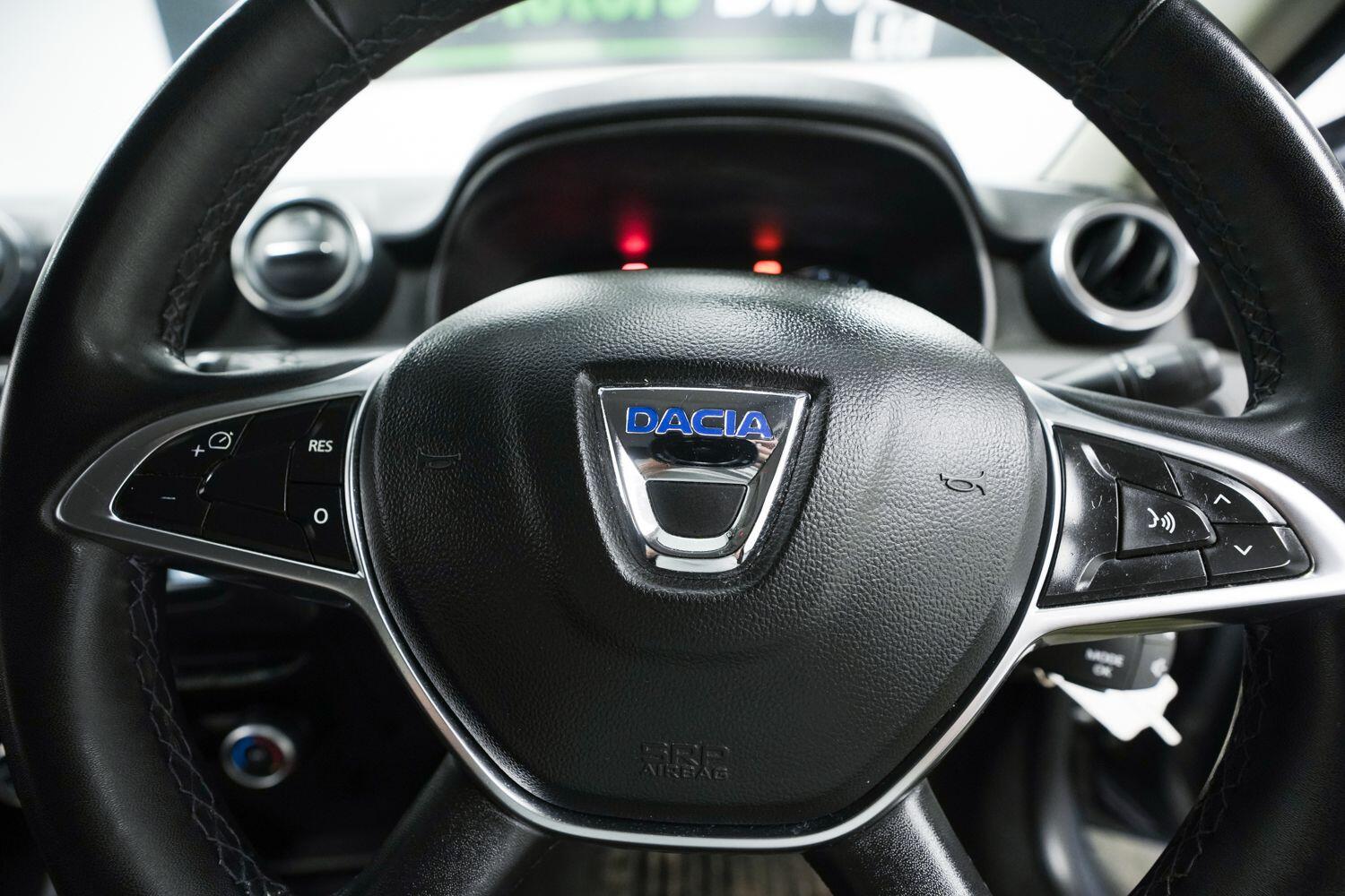 Dacia Duster view 18