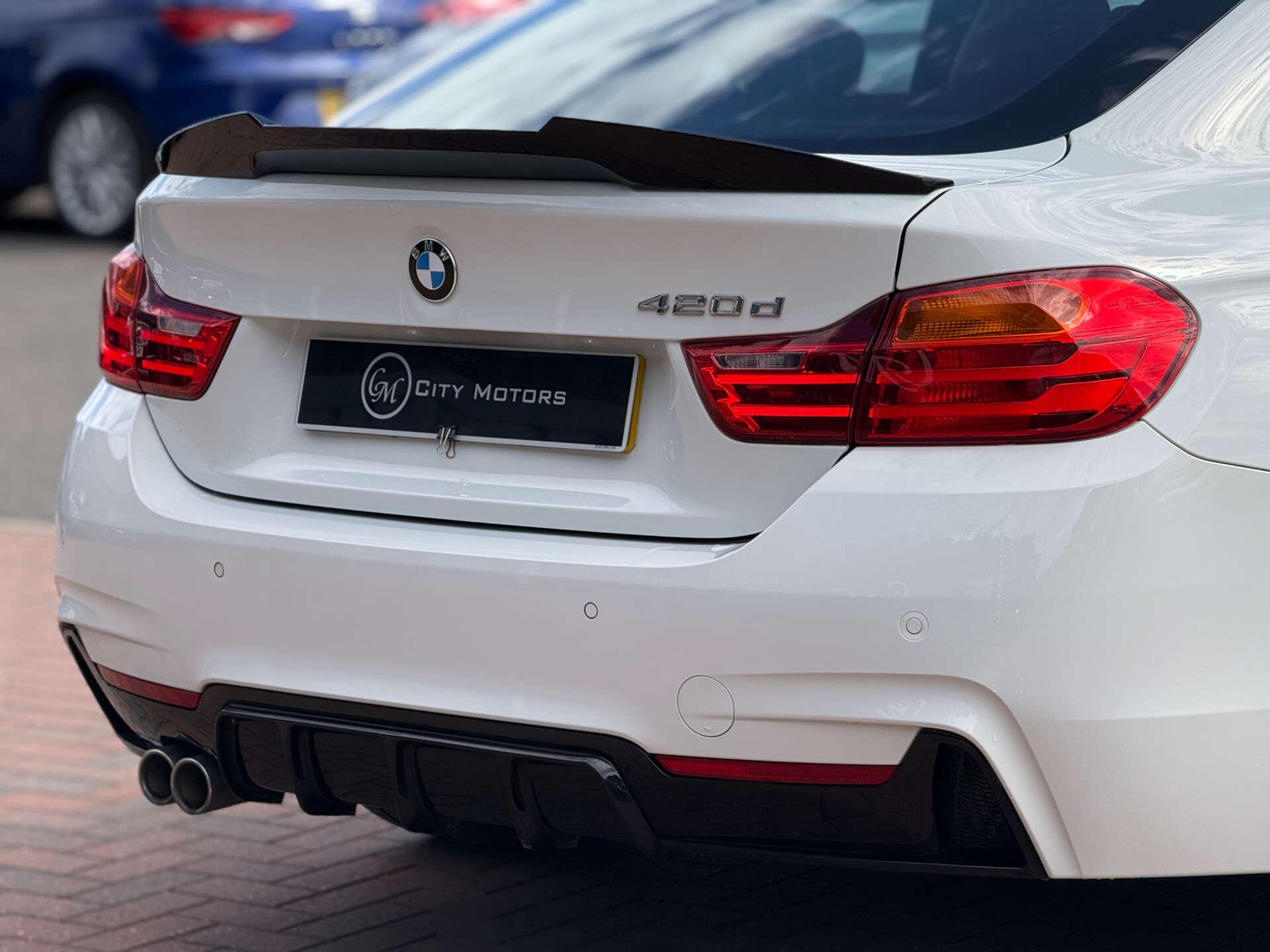 BMW 4 Series view 22