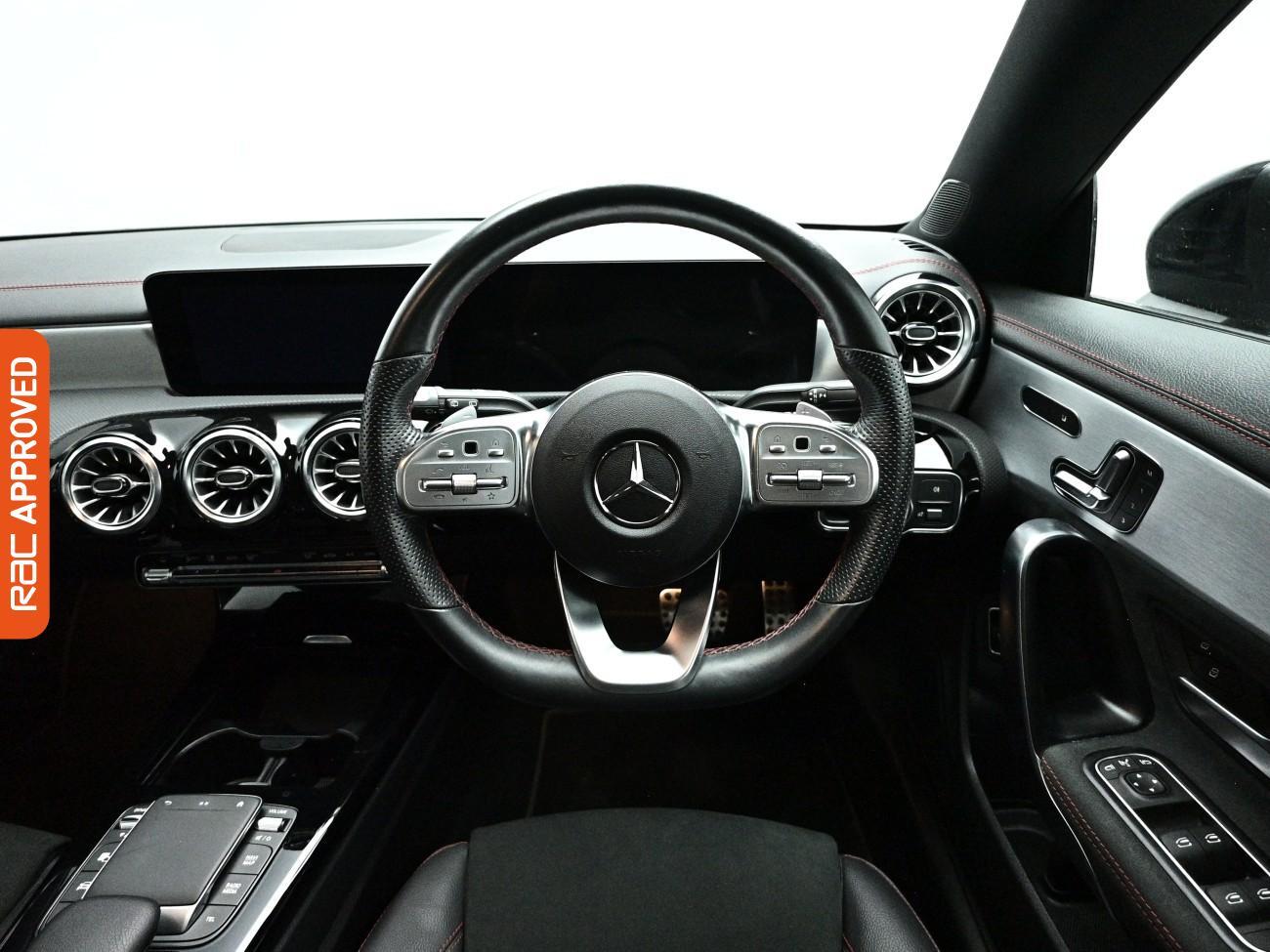 Mercedes-Benz Cla view 9