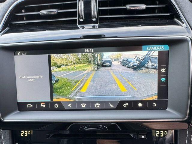 Jaguar F-Pace view 14