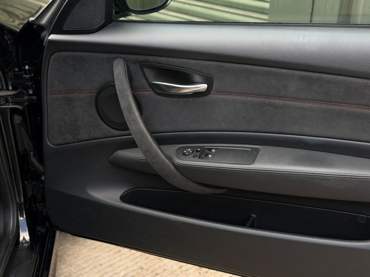 BMW 1 Series view 37