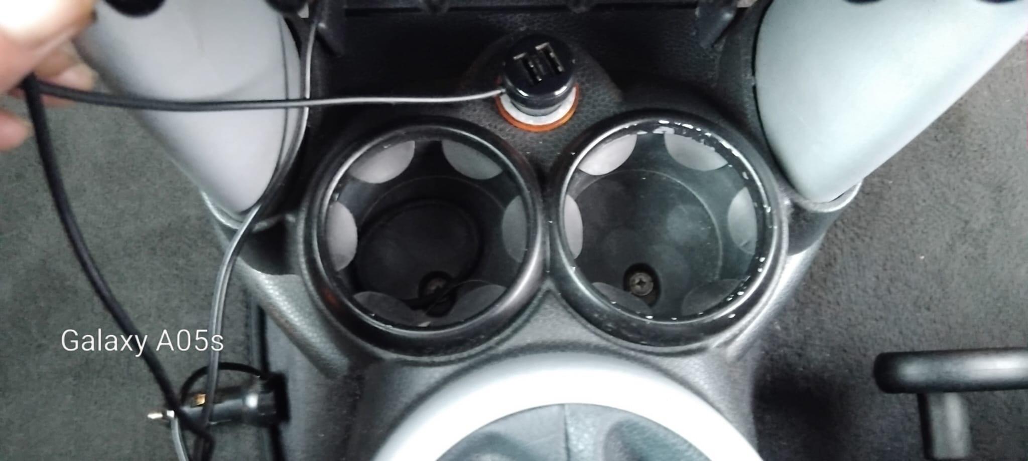 2005 MINI Hatch image 18