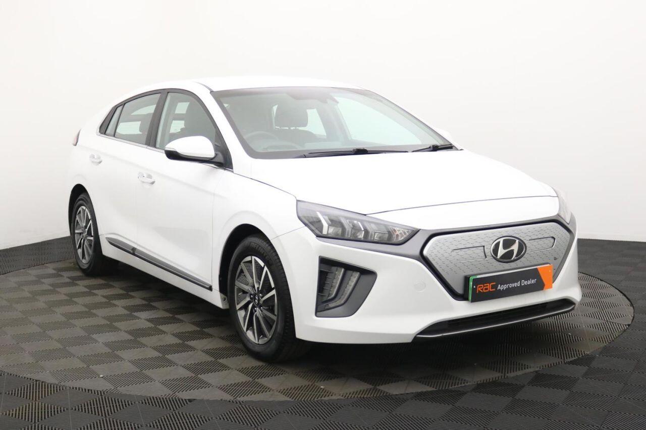Hyundai Ioniq view 11