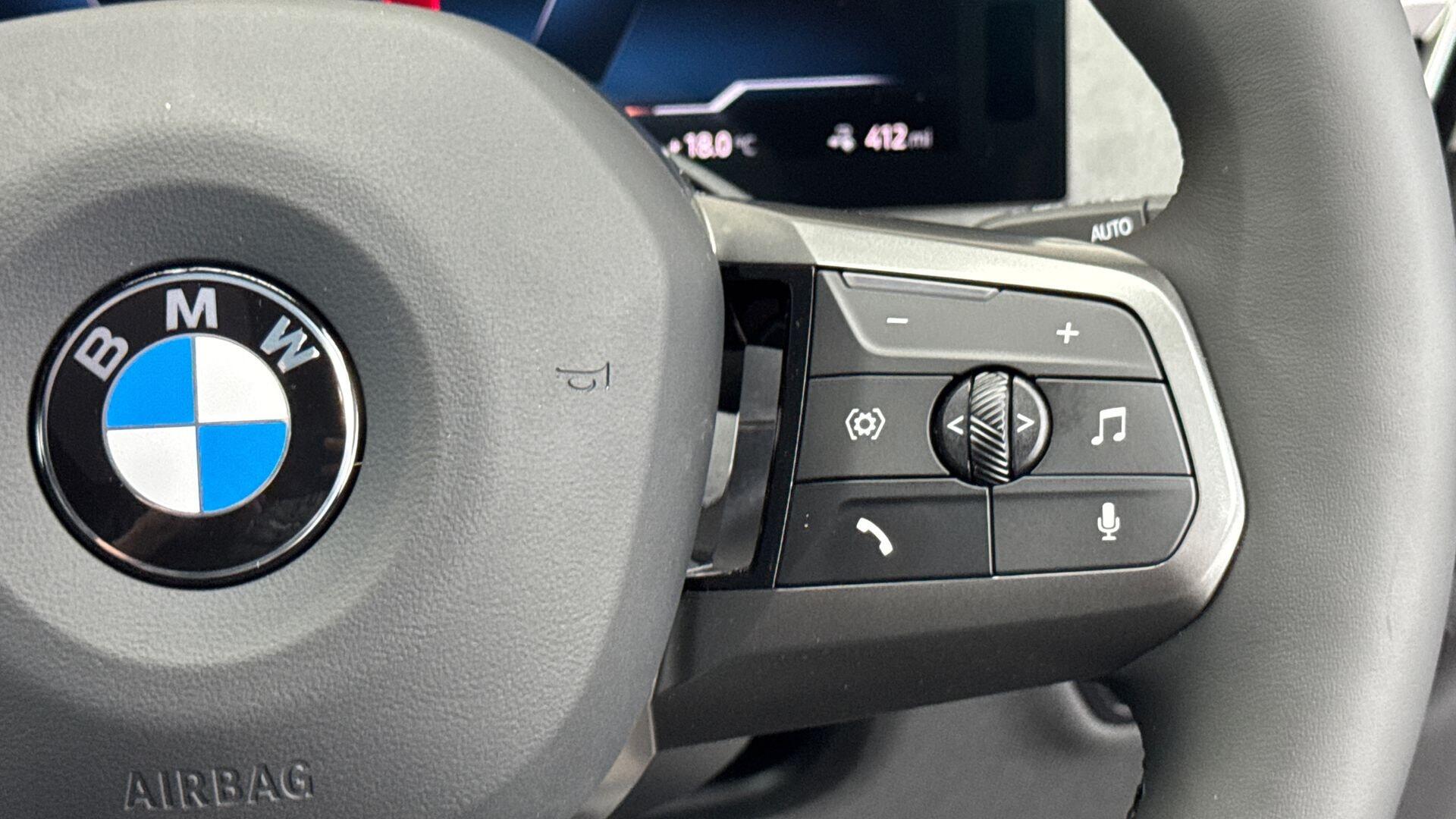 BMW iX view 19