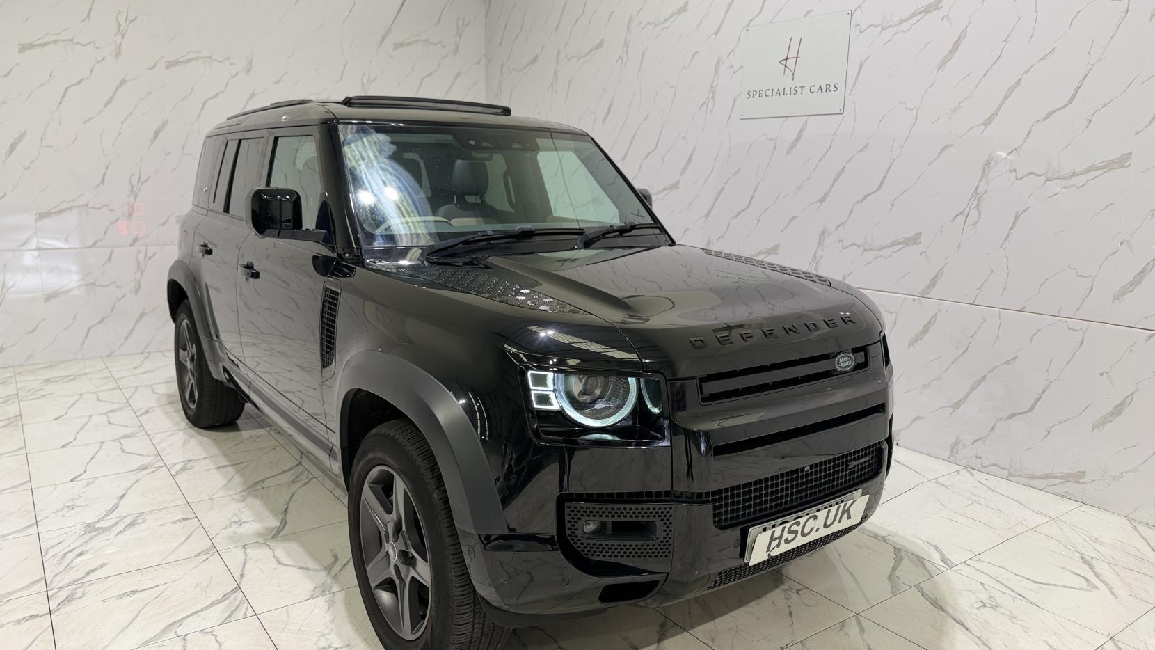 Land Rover Defender view 36