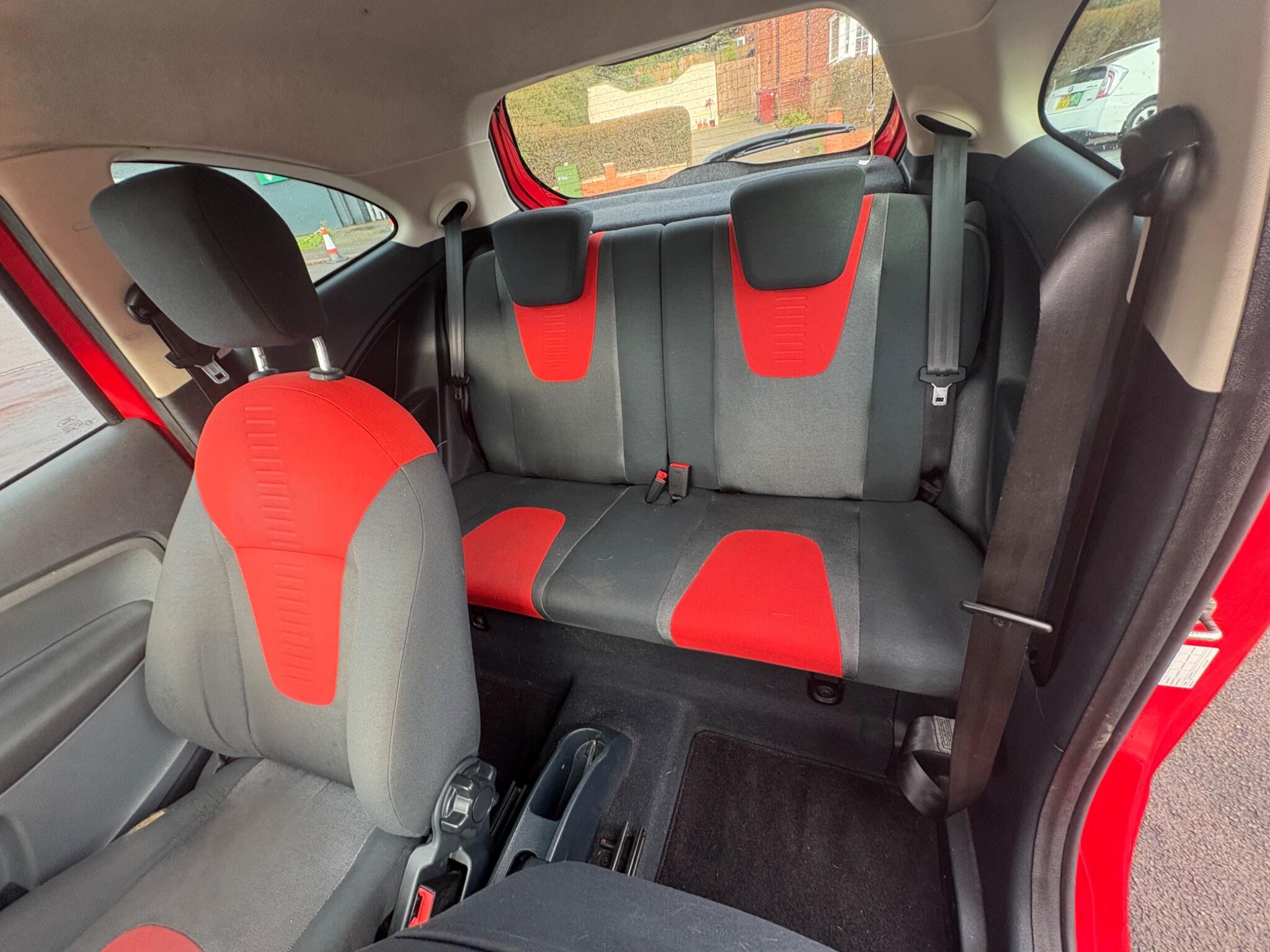 2015 Ford Ka 1.2 Zetec Euro 5 (s/s) 3dr • 97,801 miles image 40