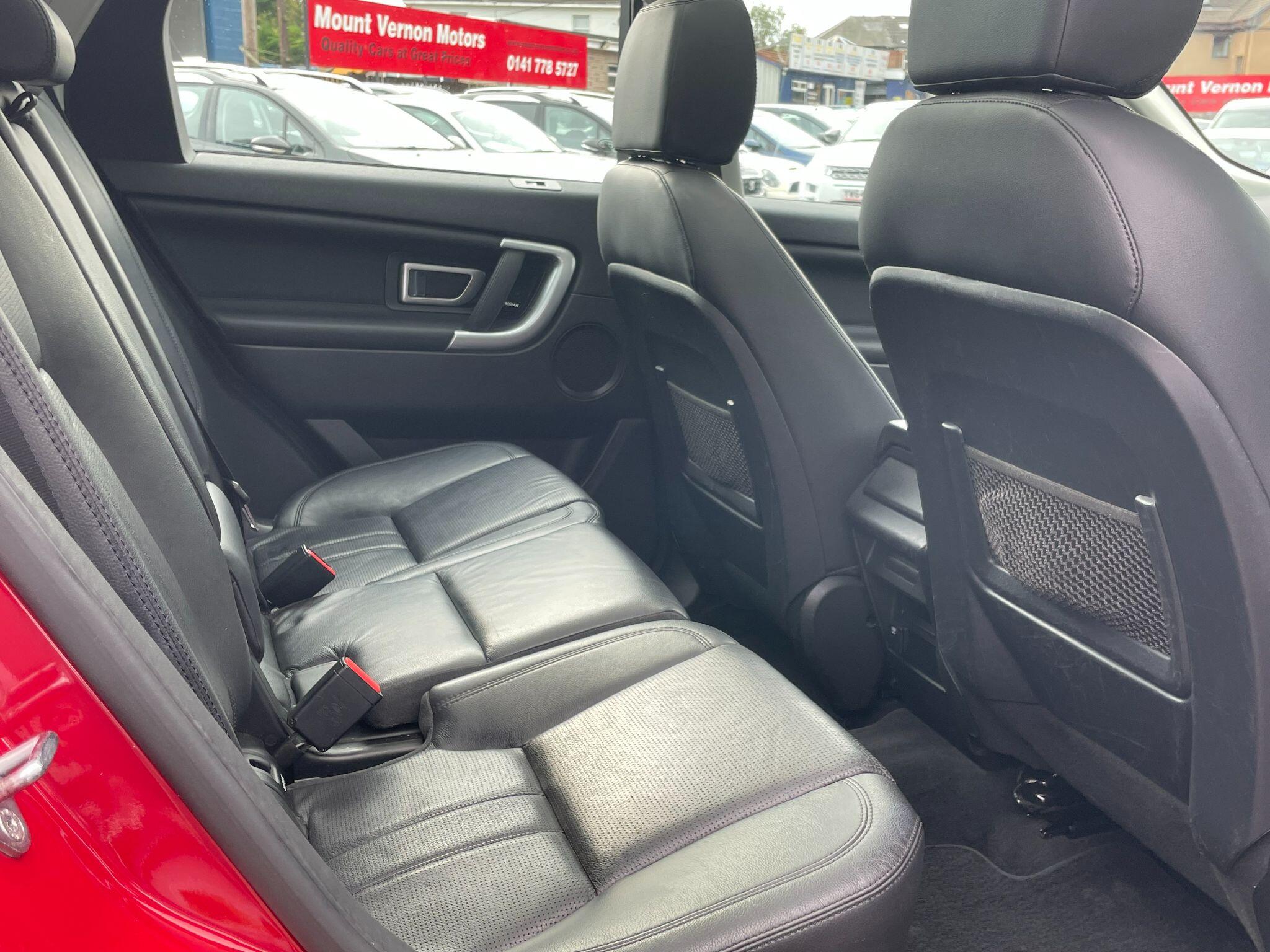 Land Rover Discovery Sport view 18