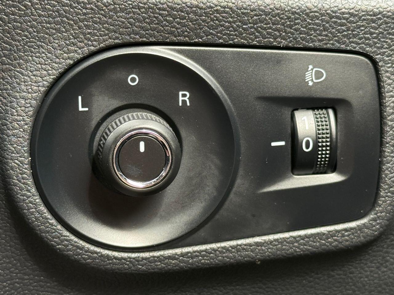 MG MG ZS view 35