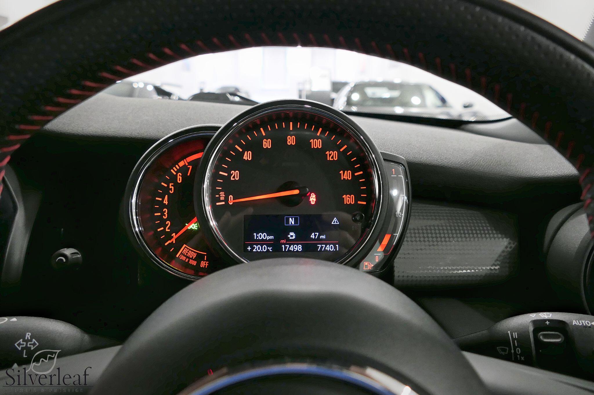 Mini Cooper view 17