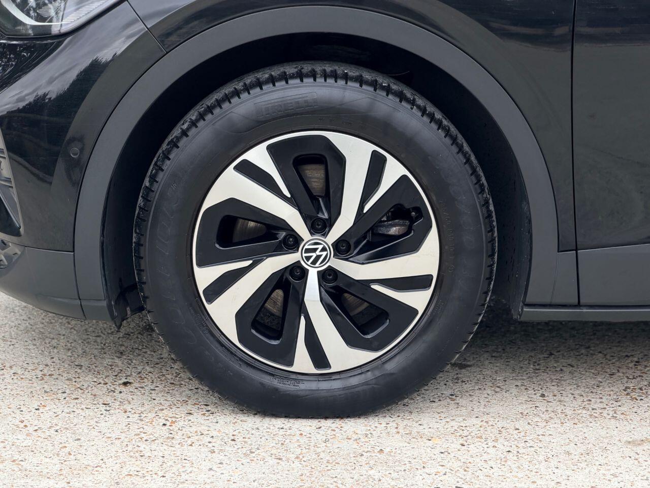 Volkswagen Id.4 view 12
