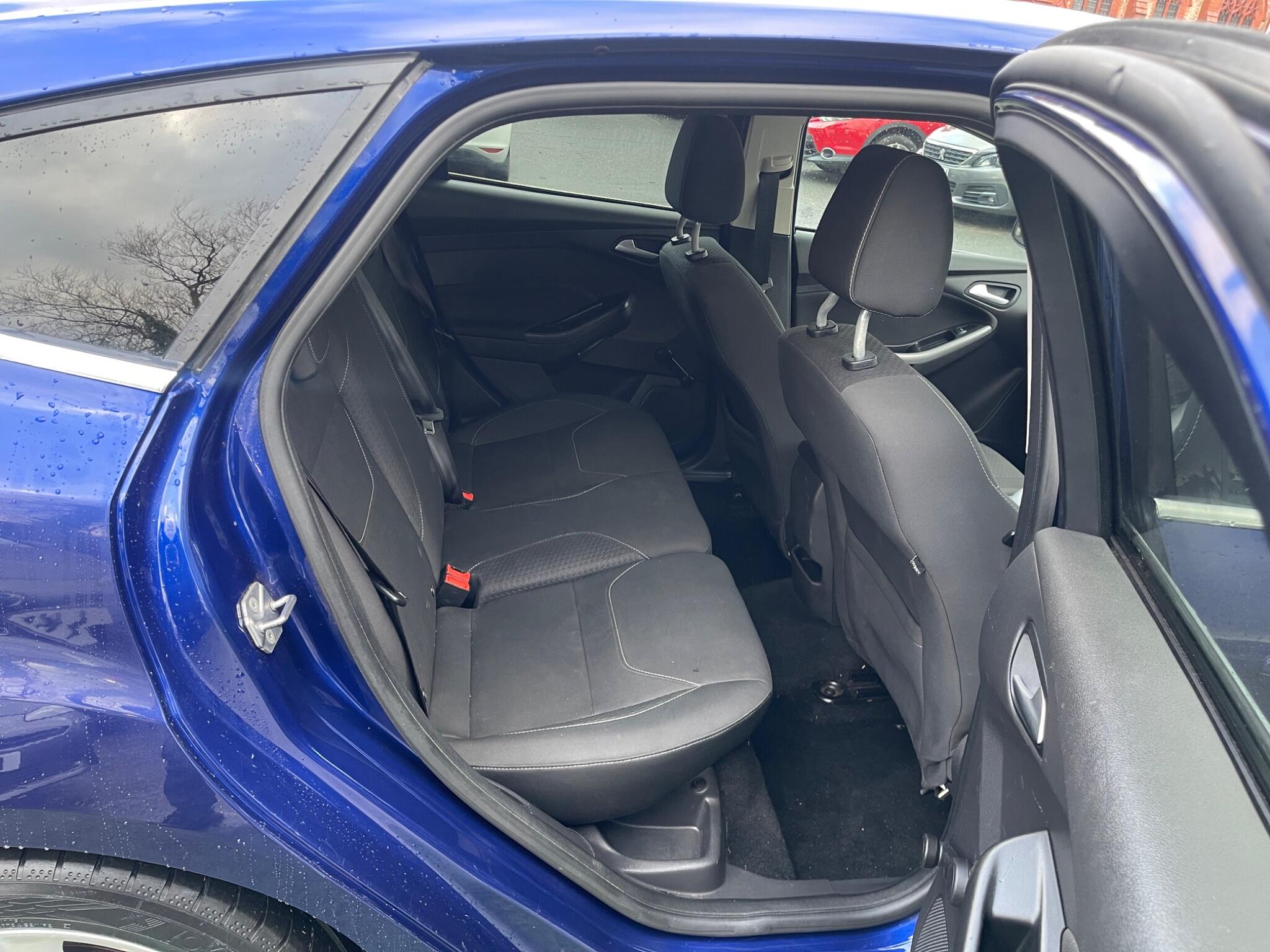 2016 Ford Focus 1.0T EcoBoost Zetec Euro 6 (s/s) 5dr • 83,680 miles image 25