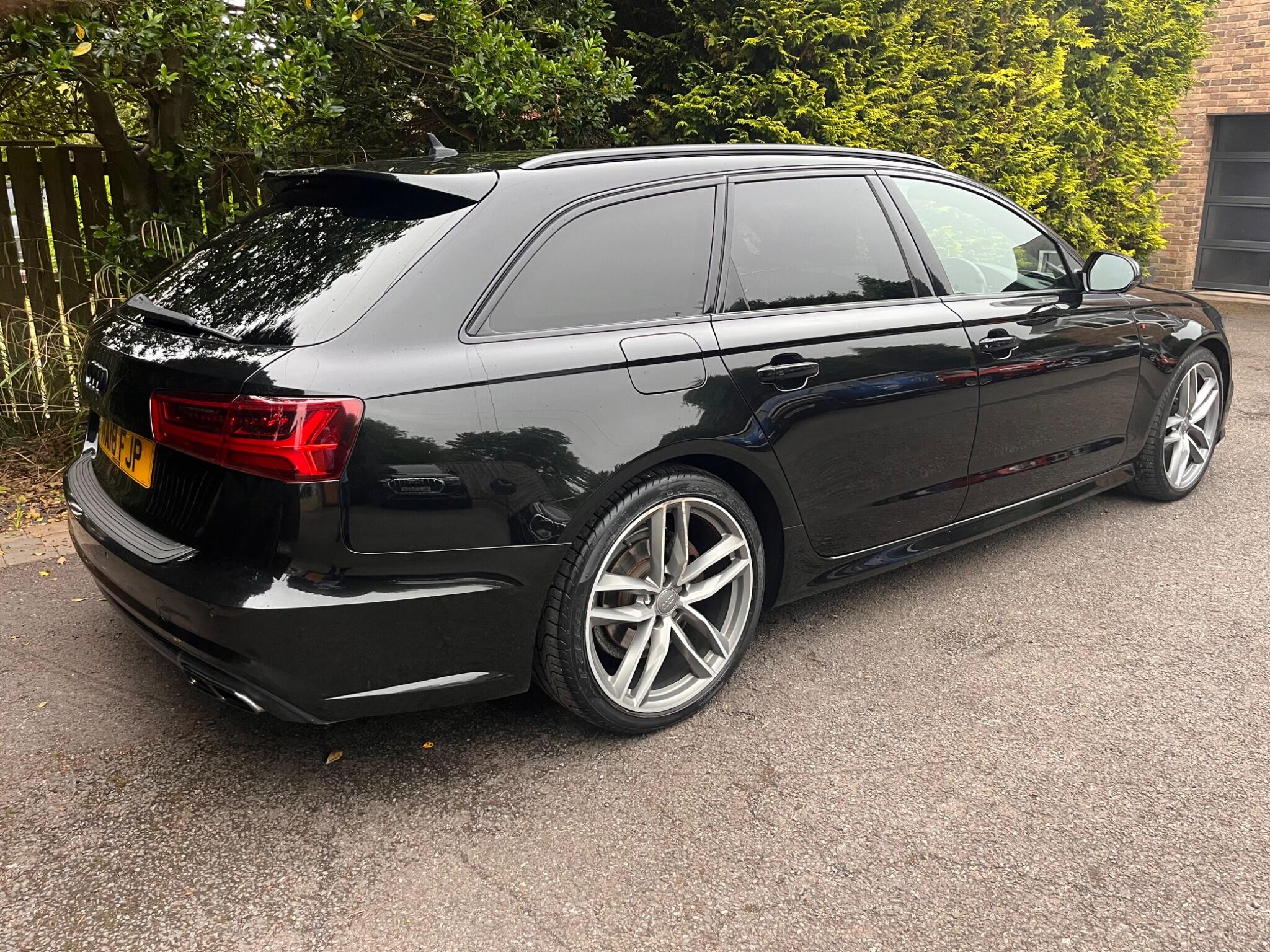 Audi A6 view 16