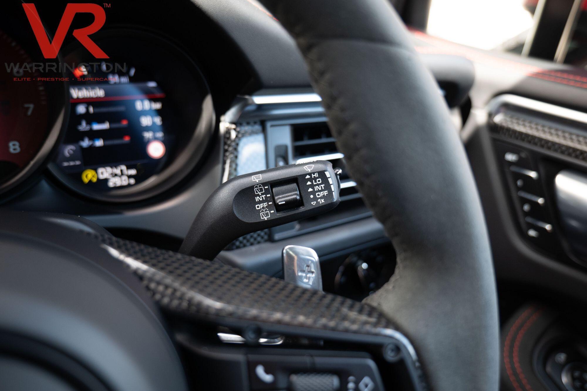 Porsche Macan view 13