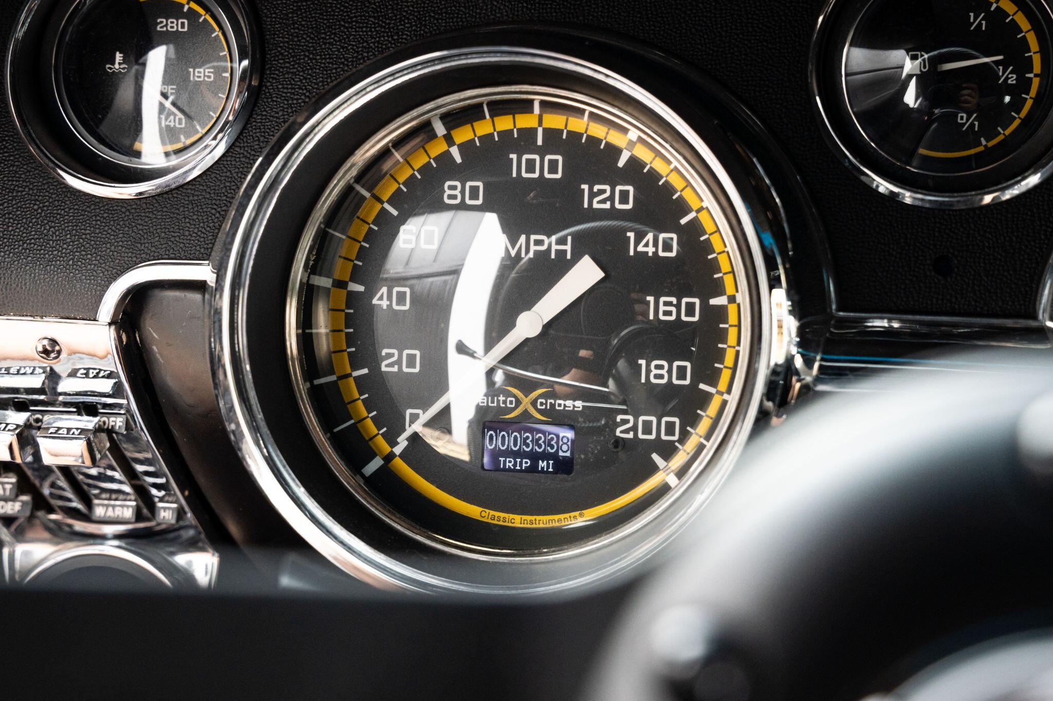 Ford Mustang view 64