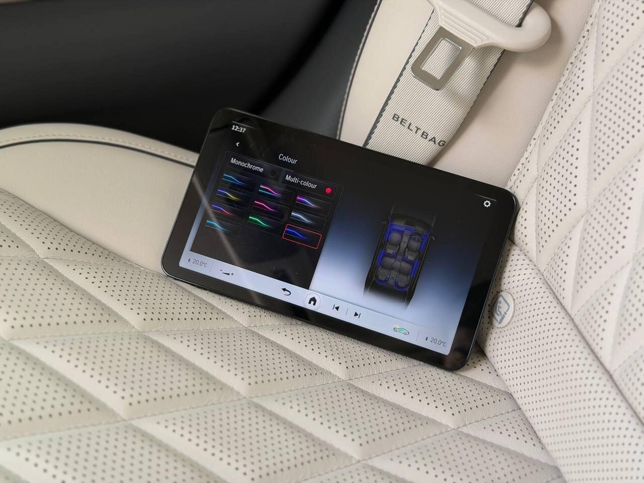 Mercedes-Benz S-Class view 32