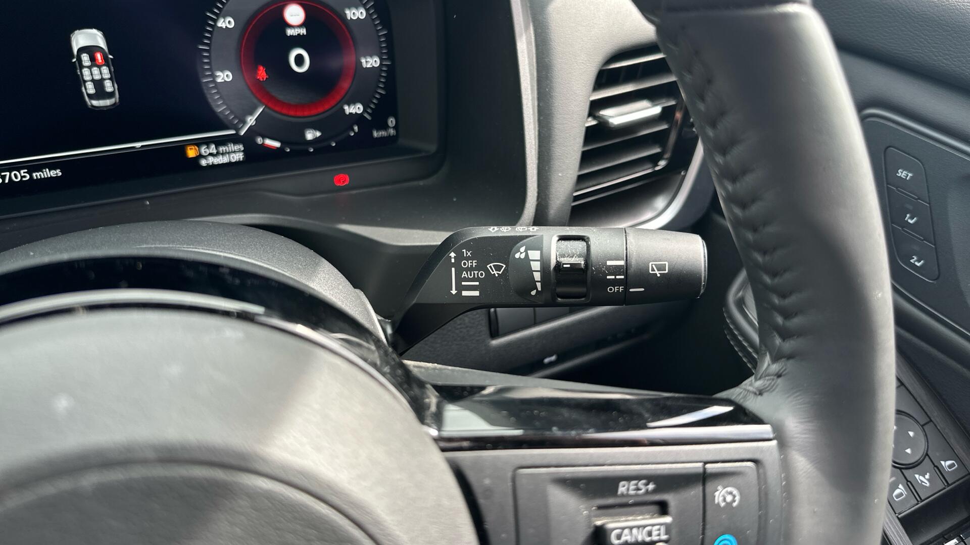 Nissan X-Trail view 58