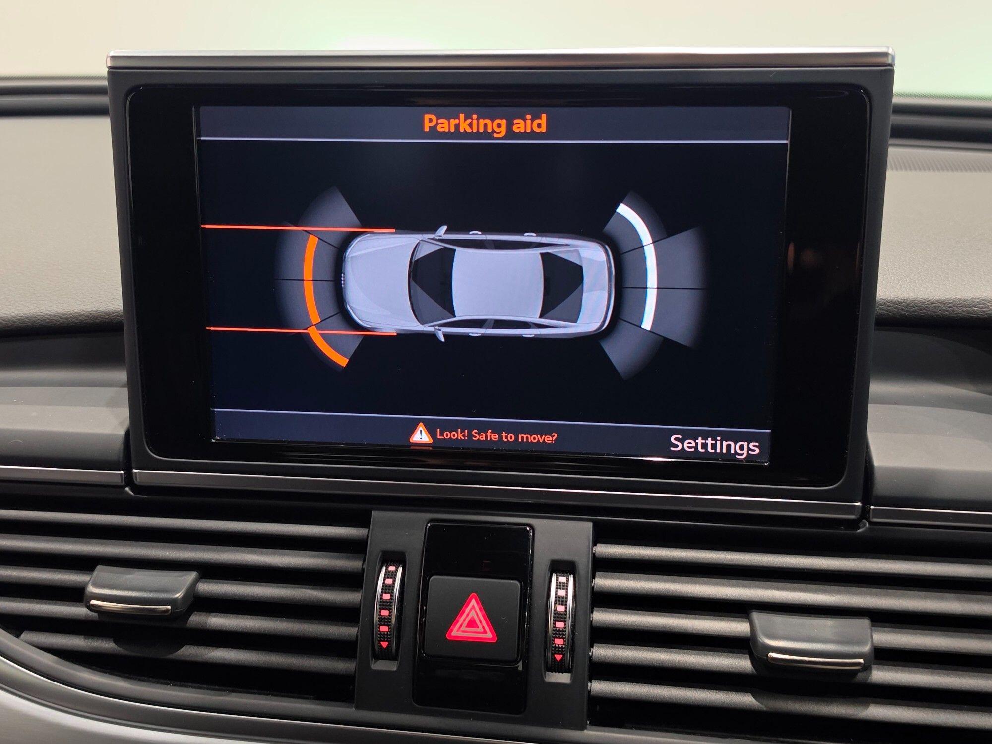 Audi A6 view 35