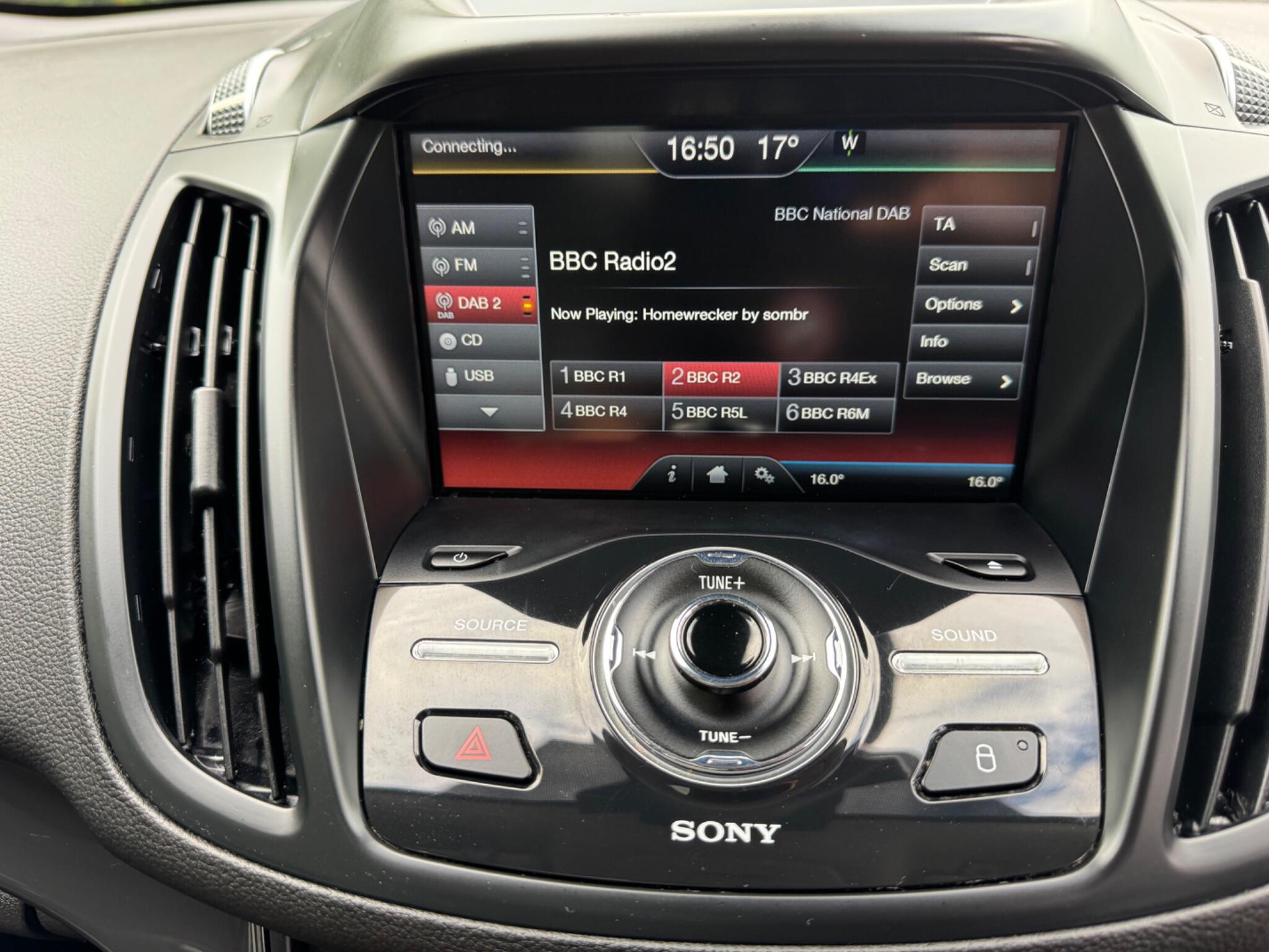 Ford Kuga view 31
